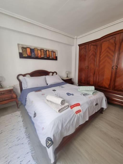 Lovely Three-Bedroom Apartment In Puerto De Sagunt Пуэтро-де-Сагунто Экстерьер фото